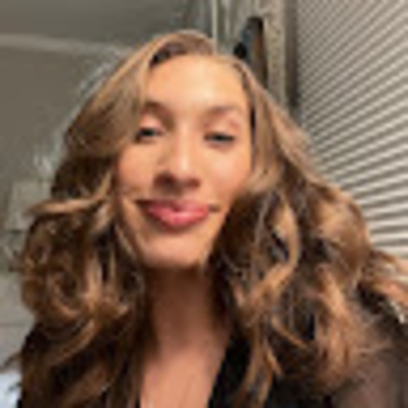 Meet your Posher, Anna - Picture 1 of 1